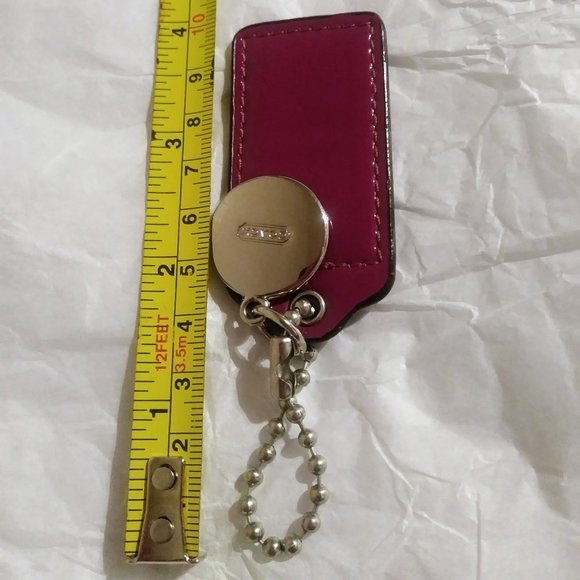 Coach tags magenta pink/silver - Picture 4 of 4